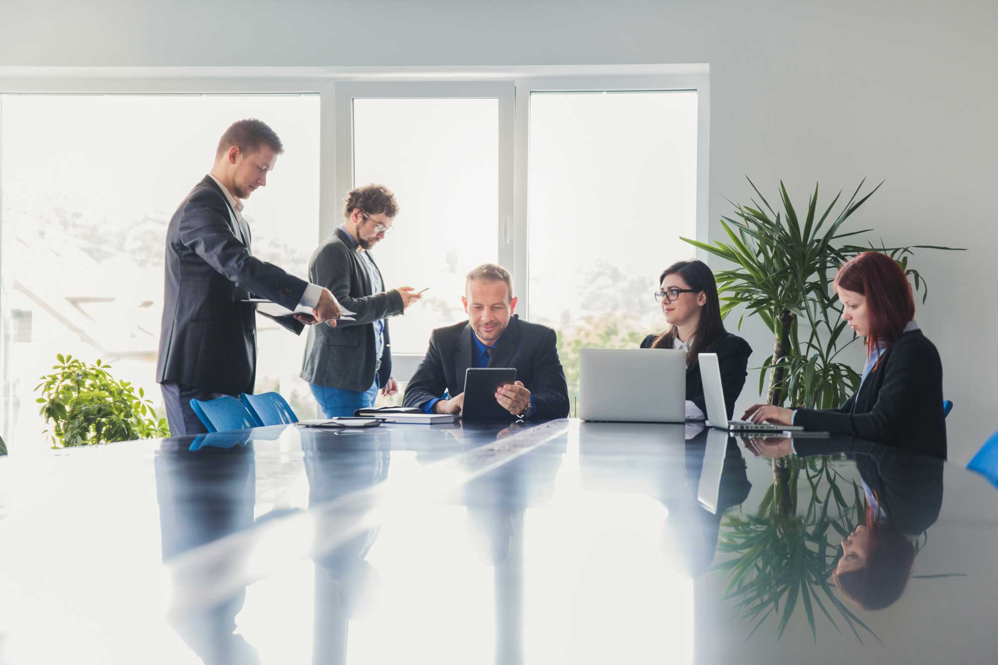 HR Outsourcing vs. In-House: What’s Right For Your Stage?